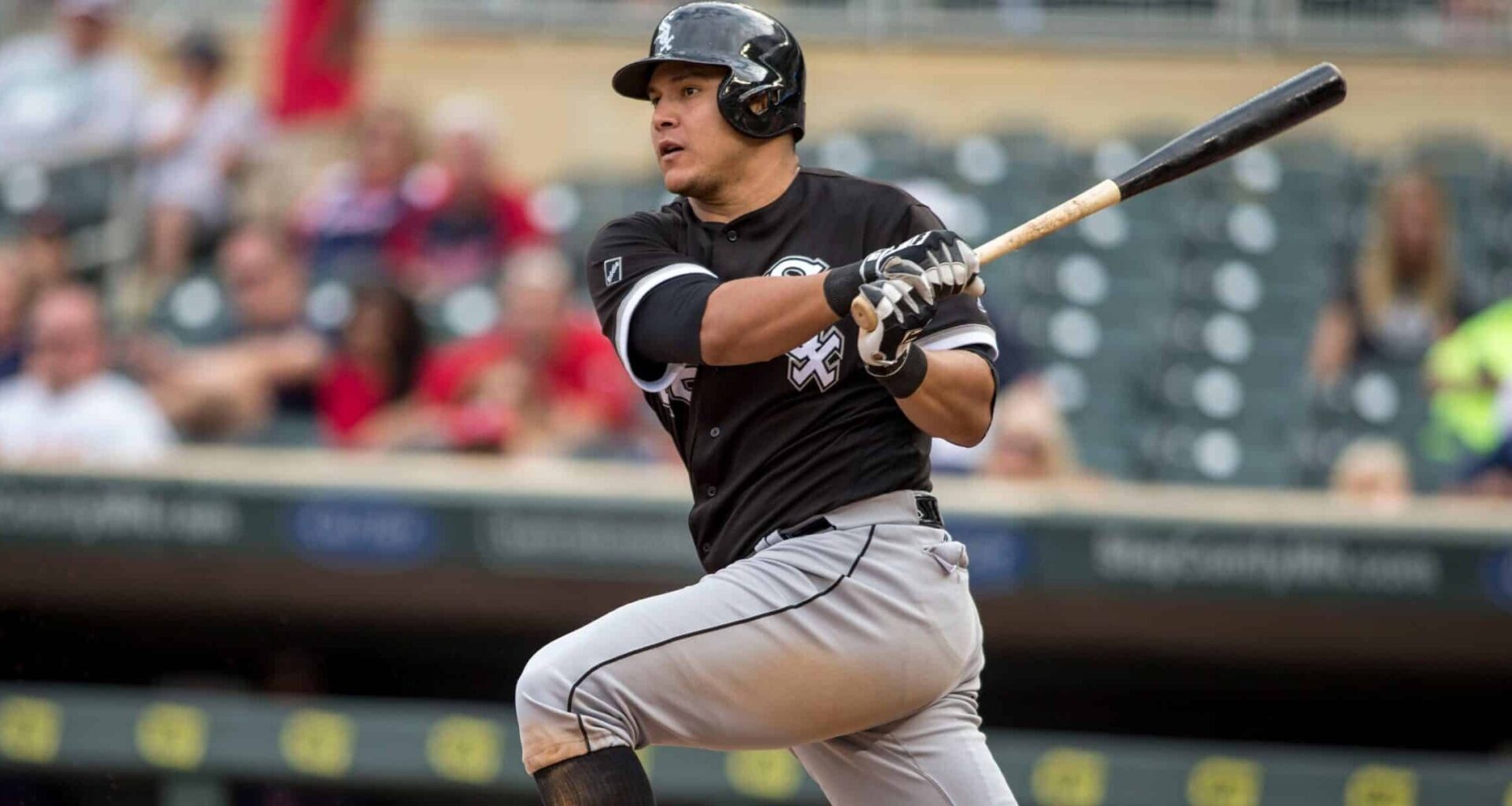 Former White Sox outfielder Avisail Garcia announces his retirement