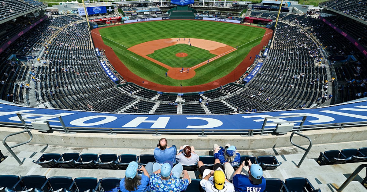 Kansas City mayor vows to finalize downtown Royals ballpark deal in 2026