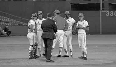 Fan Spotlight: Take a walk down memory lane with Steve Lindemann who captured history on his camera at Cardinals games