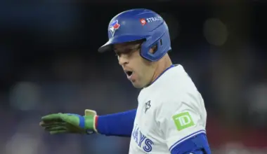 Blue Jays predicted to make blockbuster trade to land $330 million two-time MVP, eight-time All-Star as replacement for George Springer image