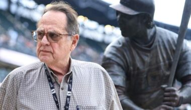Chicago White Sox Further Alienate Franchise Legend