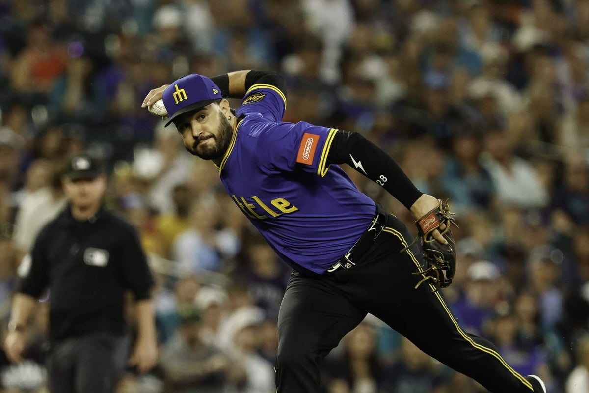 With Eugenio Suárez aboard, Reds complete their offseason checklist