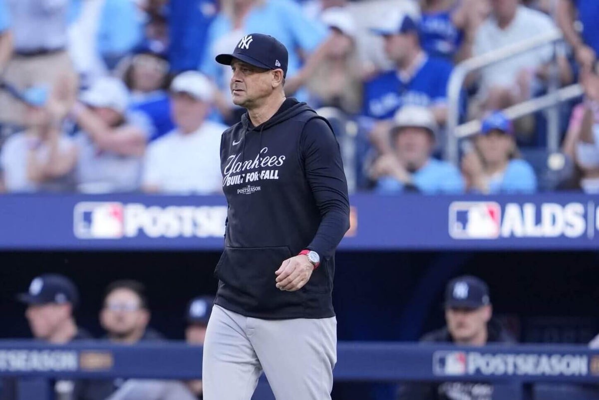 For Aaron Boone’s ninth Yankees season, it’s win or go home