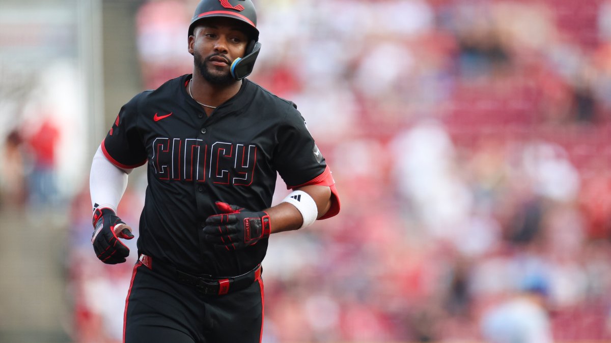 Miguel Andujar and the San Diego Padres finalize their $4 million, 1-year contract – NBC 7 San Diego