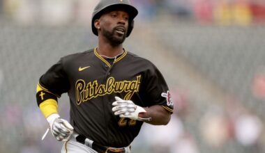 Andrew McCutchen jogging the bases
