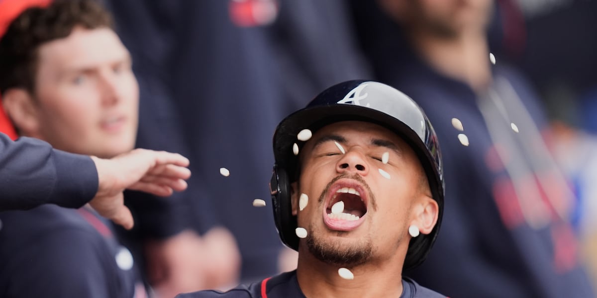 Sale looks sharp, Baldwin goes deep in loss vs. Twins