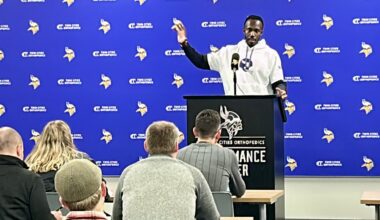 Sports Wrap, Feb. 1: Vikings and Twins leadership changes, plus Wolves pursuing Giannis