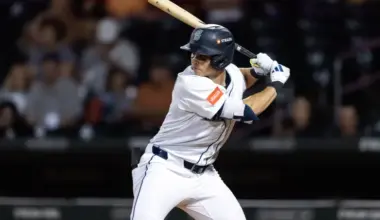 Mariners top prospect called 'Ferrari' gets unusual opportunity to shine image