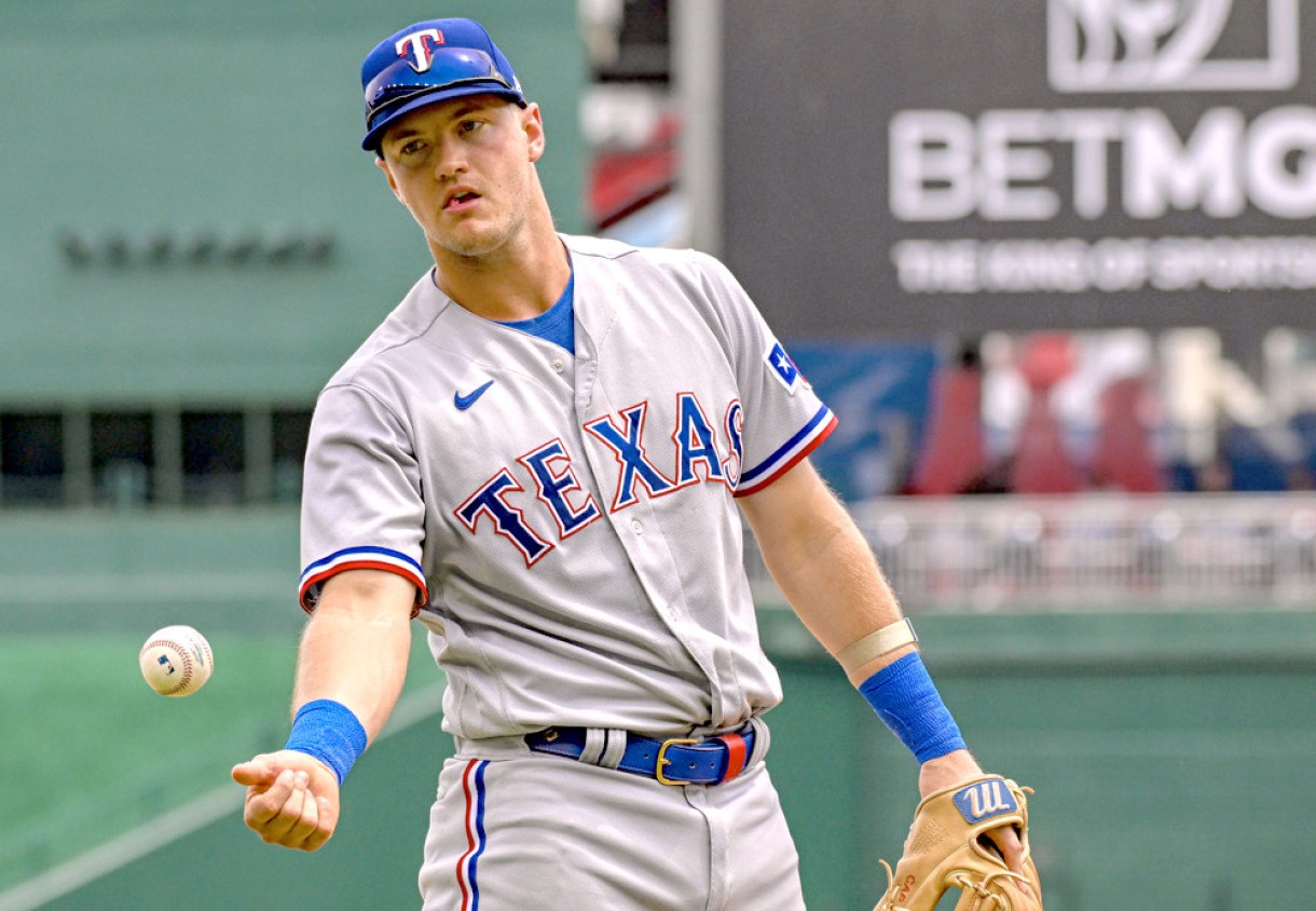 Josh Jung Expected to Return on Sunday - MLB News