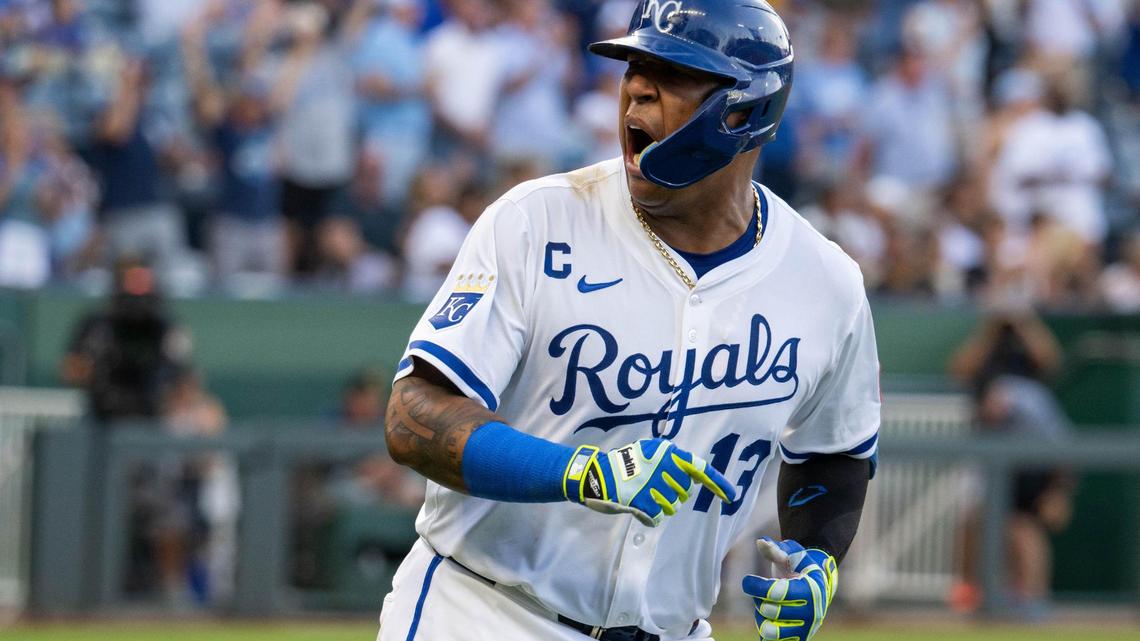 Salvador Perez question about new Kauffman Stadium fences