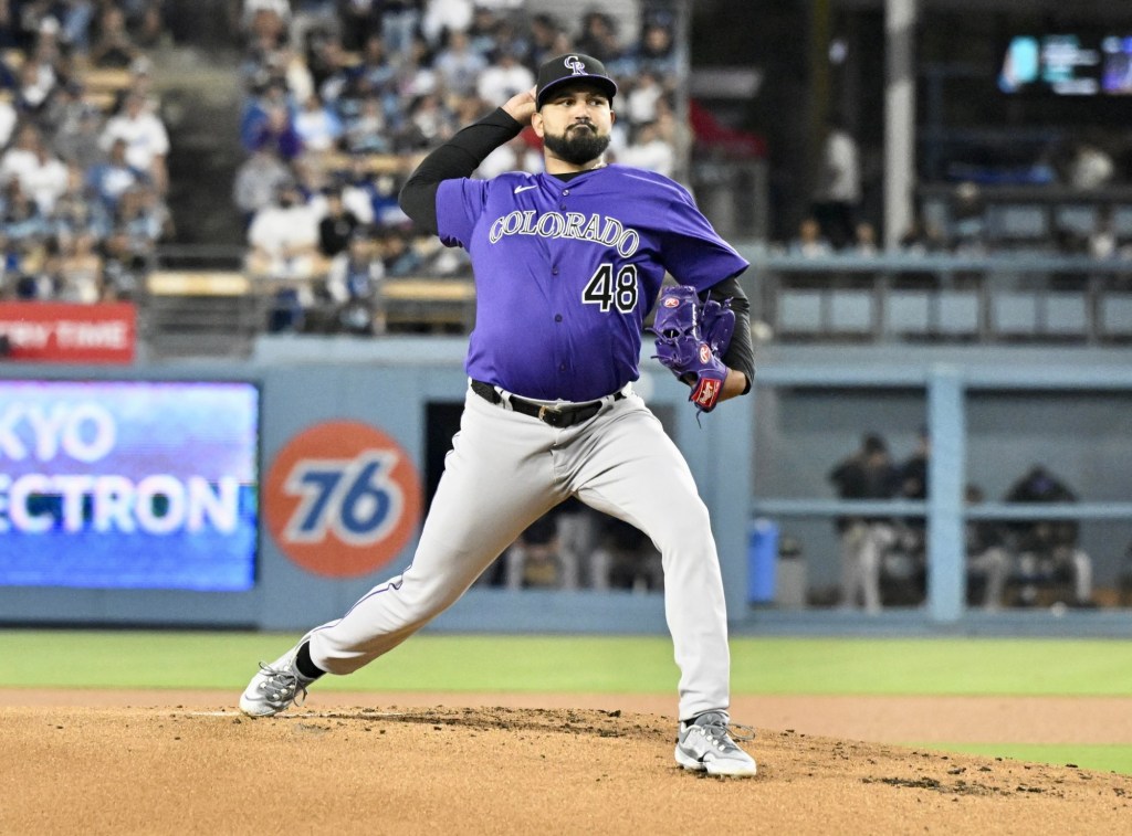 Padres add Germán Márquez, further filling out starting rotation