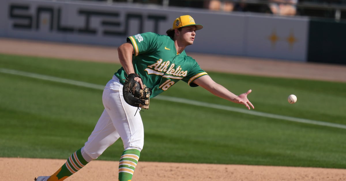 Athletics make long-term extension offer to Nick Kurtz