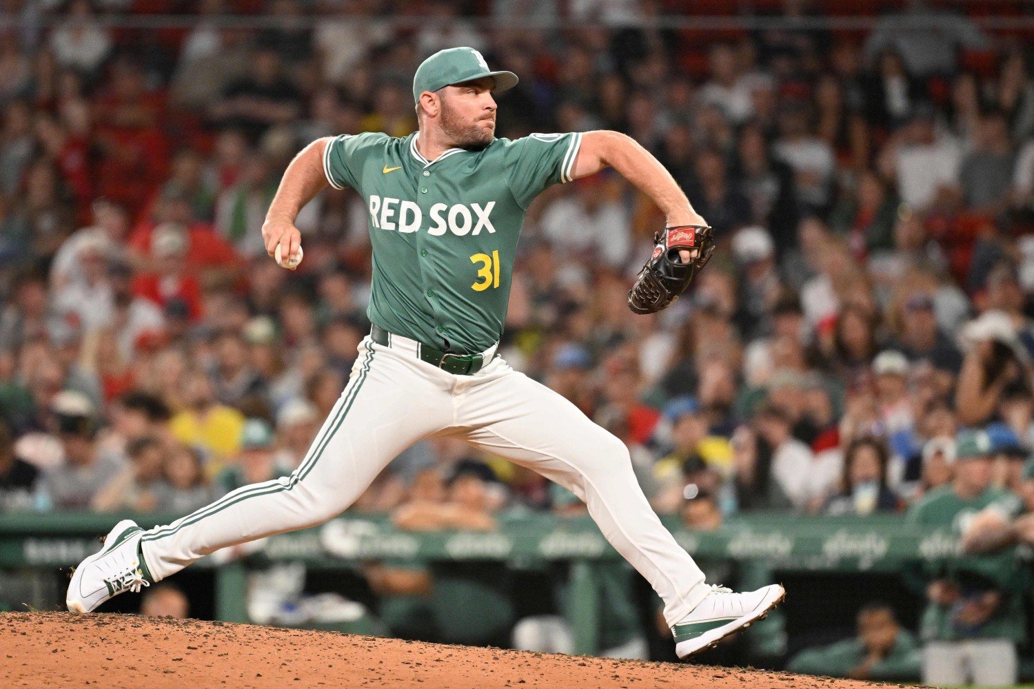 Welcome Back: Twins Sign Free-Agent Reliever Liam Hendriks - Twins