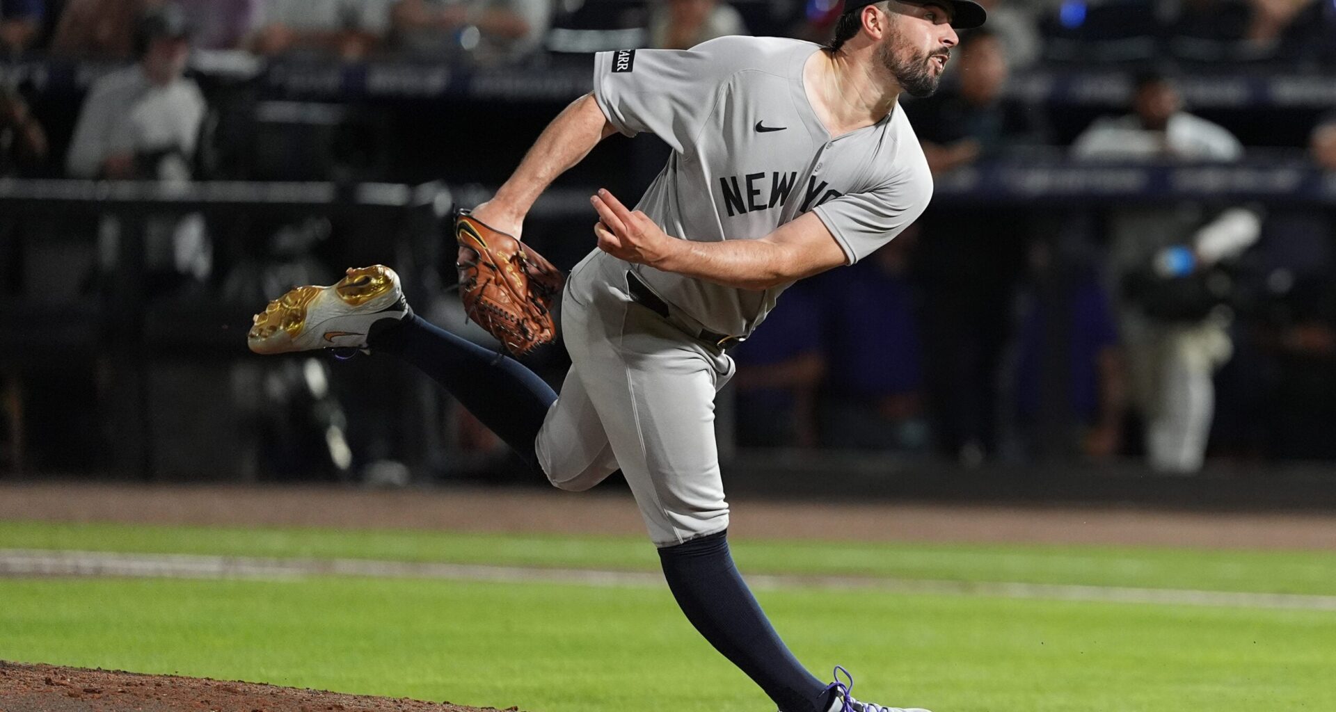 Yankees getting positive news on Carlos Rodon's rehab process