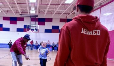 ‘My brother is my superhero’: Fairfax Co. student starts baseball clinic for athletes with disabilities