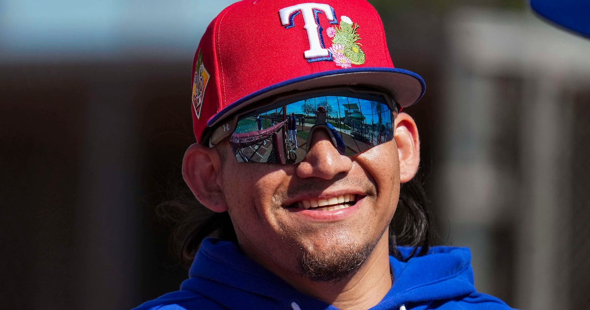 Team Mexico manager Benji Gil raves about Rangers’ Alejandro Osuna: ‘He’s a winner’