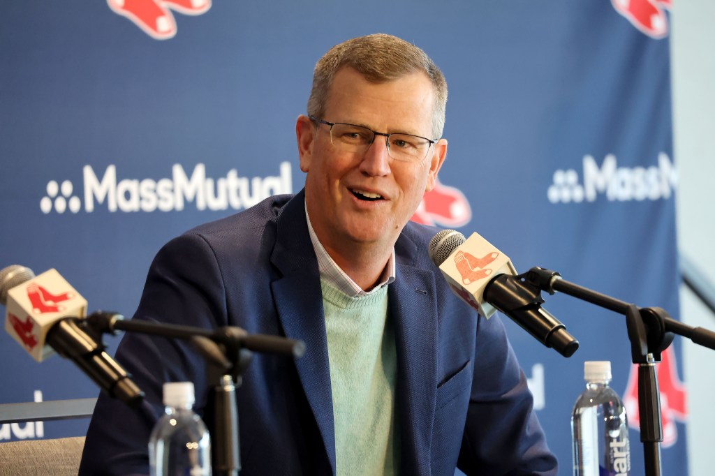 Red Sox boss makes eyebrow-raising claim about Alex Bregman’s decision