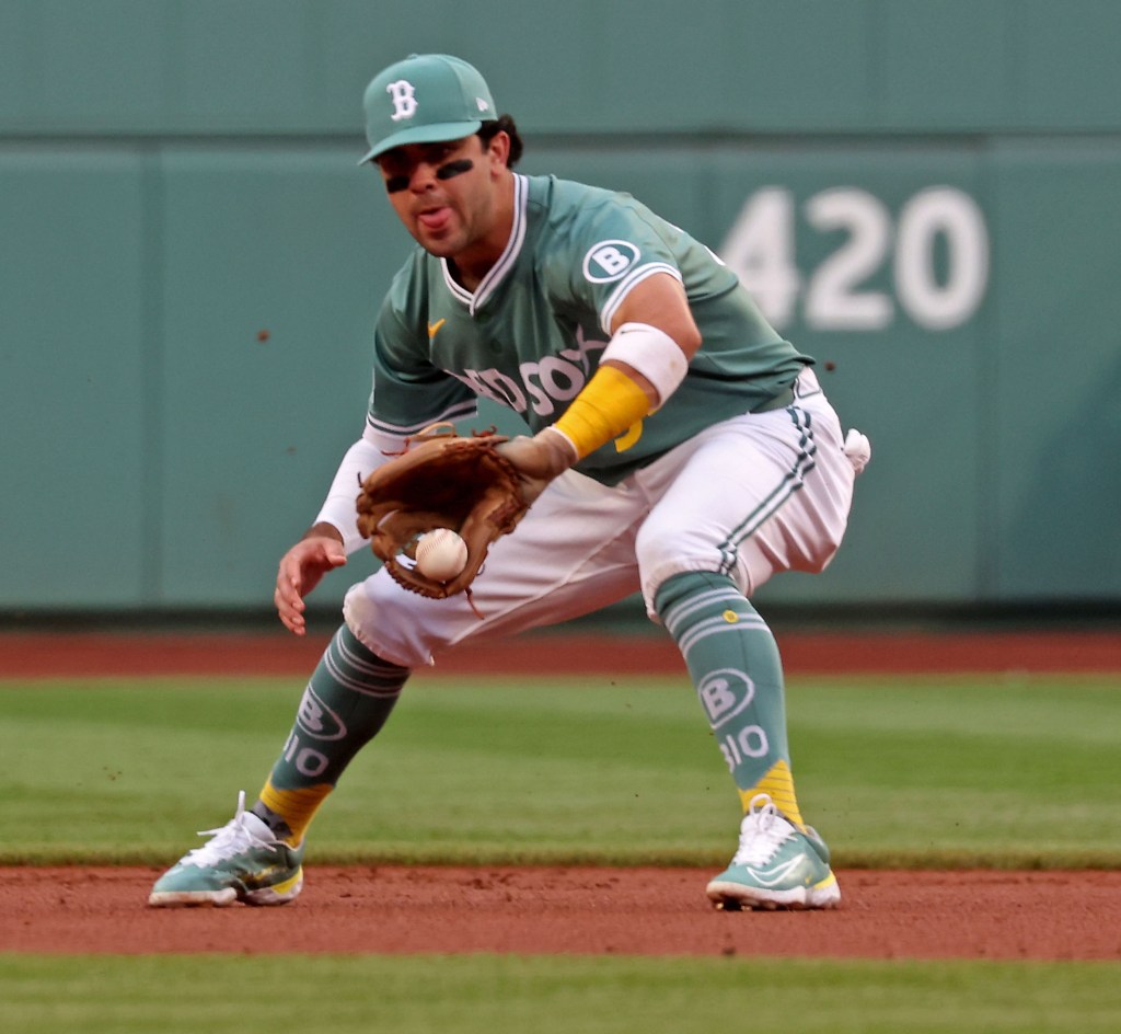 Red Sox boss says young star 'looks good,' will be in mix for starting spot