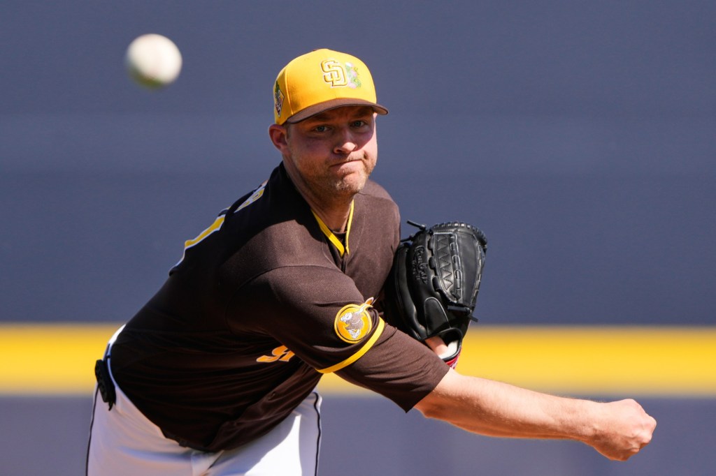 Padres' Michael King gets in good, quick work in Cactus League debut