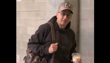 WFAN host rips Yankees' Brian Cashman for looking 'like a bum'