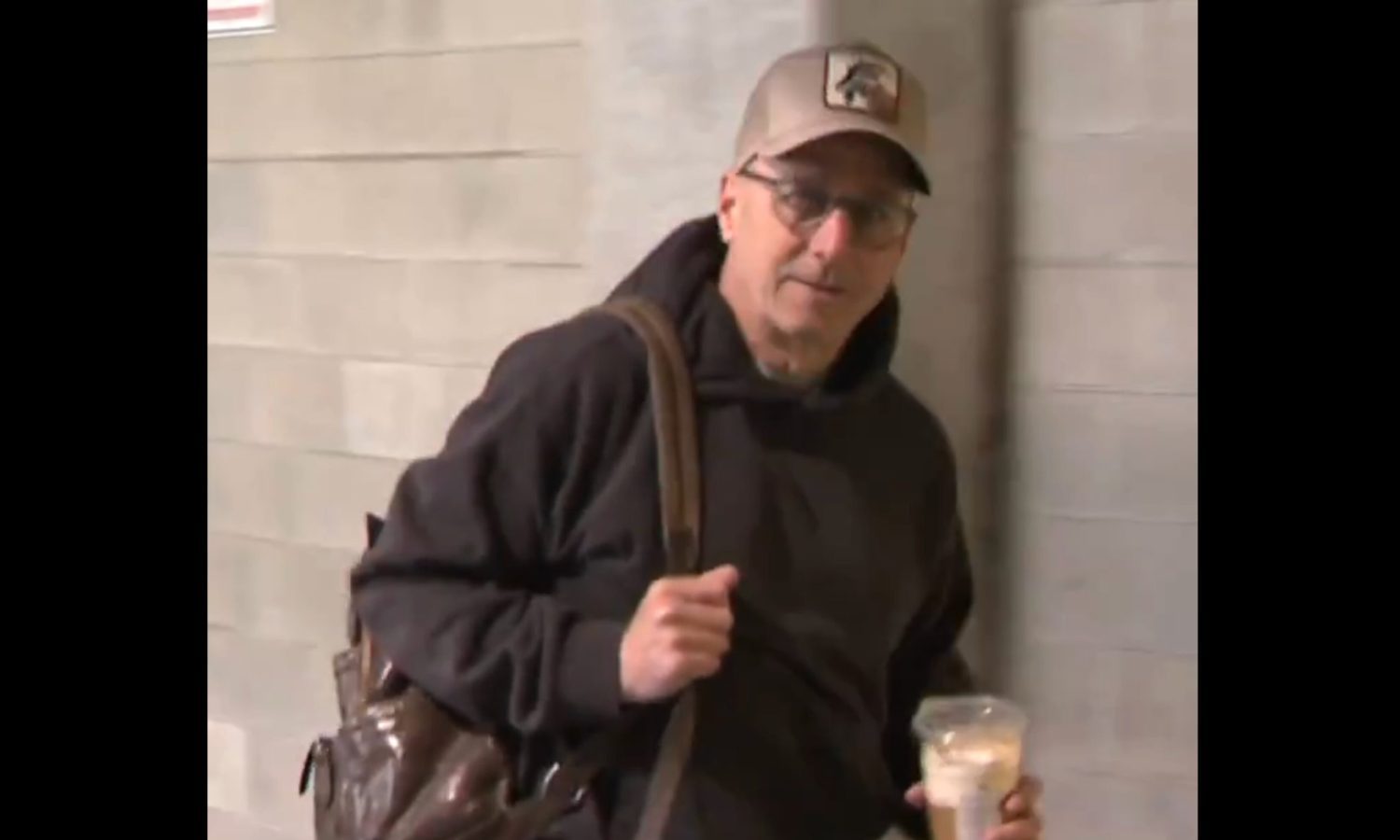 WFAN host rips Yankees' Brian Cashman for looking 'like a bum'