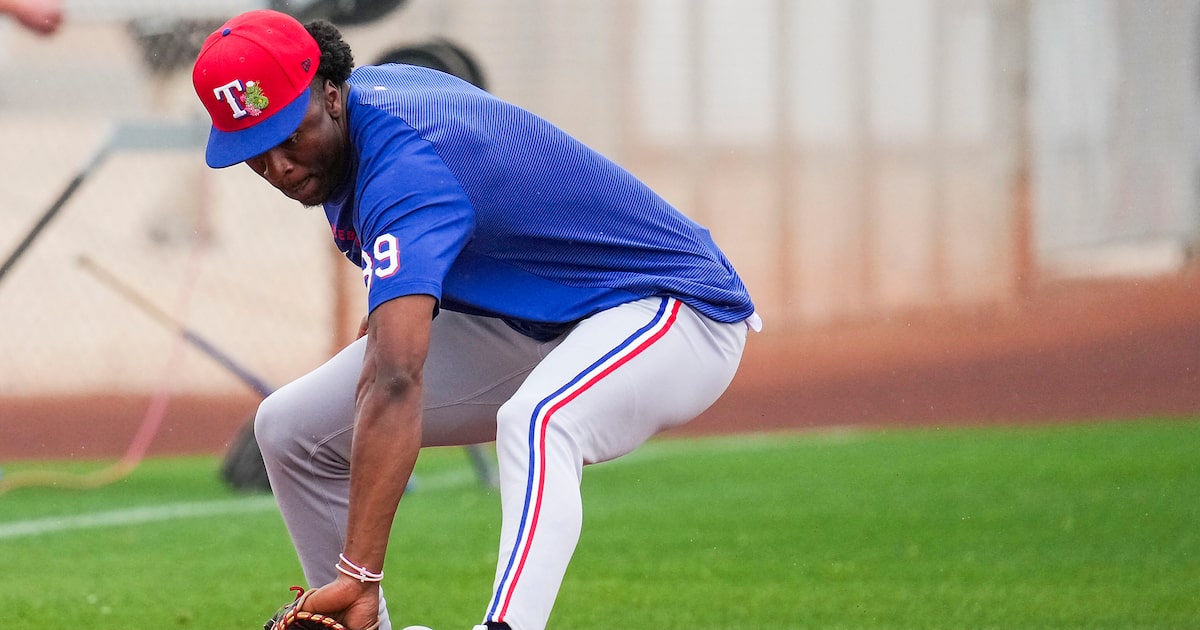 Top Rangers prospect Sebastian Walcott return timeline revealed after undergoing surgery