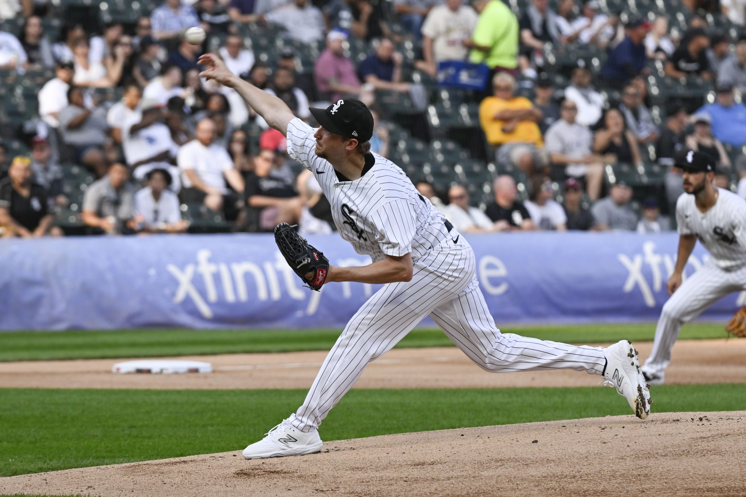 Chicago White Sox reunite with quality right-hander on a one-year deal