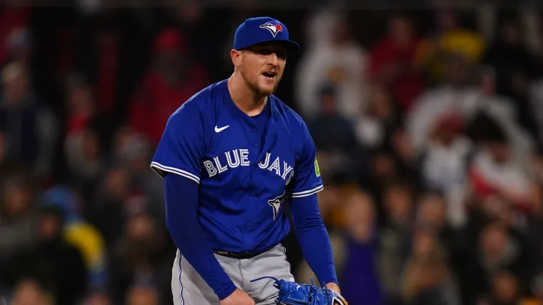 Proposed Blue Jays trade sees Toronto land $4.26 million 2.07 ERA lefty reliever to balance out righty-led Jeff Hoffman, Tyler Rogers bullpen image