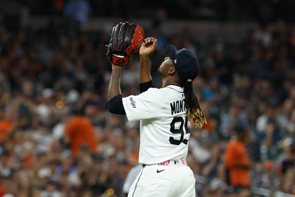 Yankees Sign Rafael Montero To Minor League Deal