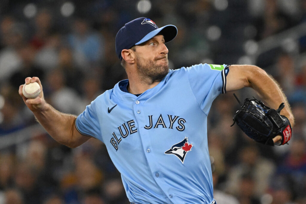 Blue Jays Re-Sign Max Scherzer