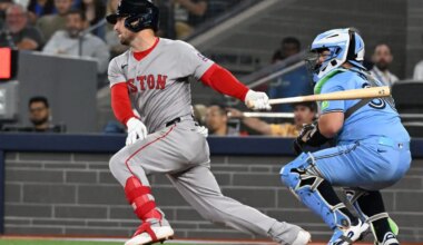 Chicago Cubs star Alex Bregman send warning to LA Dodgers