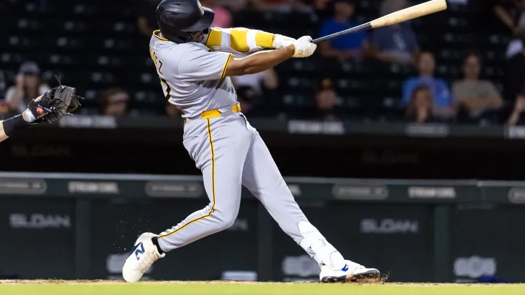 Pirates praised for 2 signings, 2 trades: They 'finally did it' image