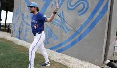 This Blue Jays video of Trey Yesavage proves hitting is hard image