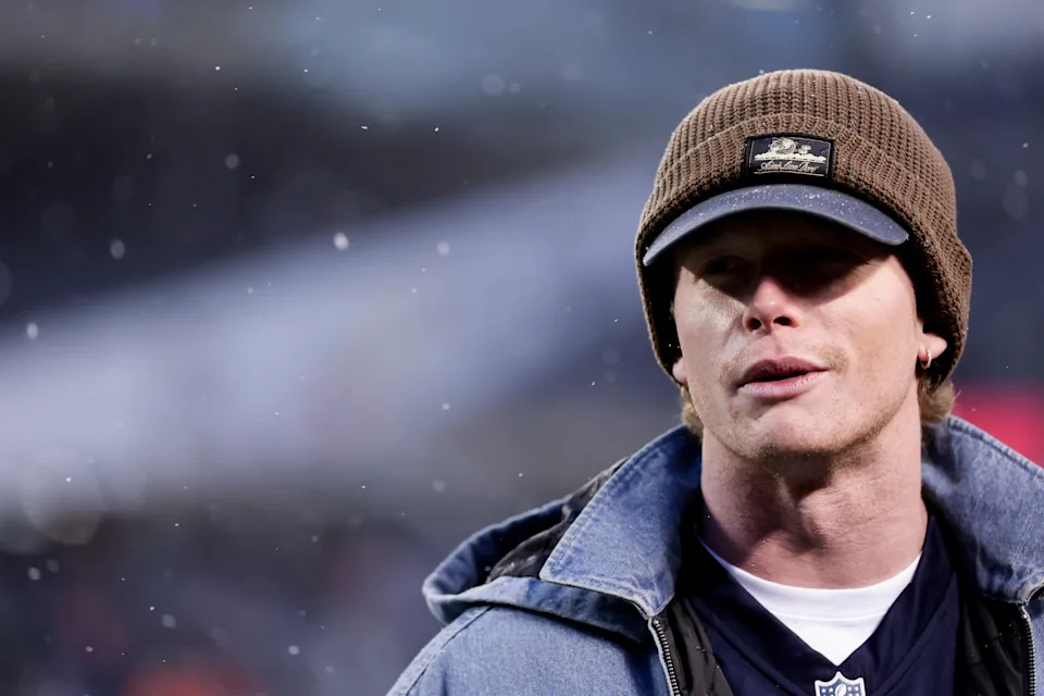 Pete Crow-Armstrong, seen here braving the frigid conditions of a January Bears game like a real fan.