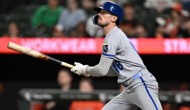 Astros sign Biggio to deal, invite him to Spring Training