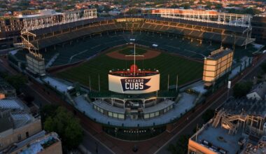 Chicago Cubs Mark 150 Years With Citywide Scavenger Hunt