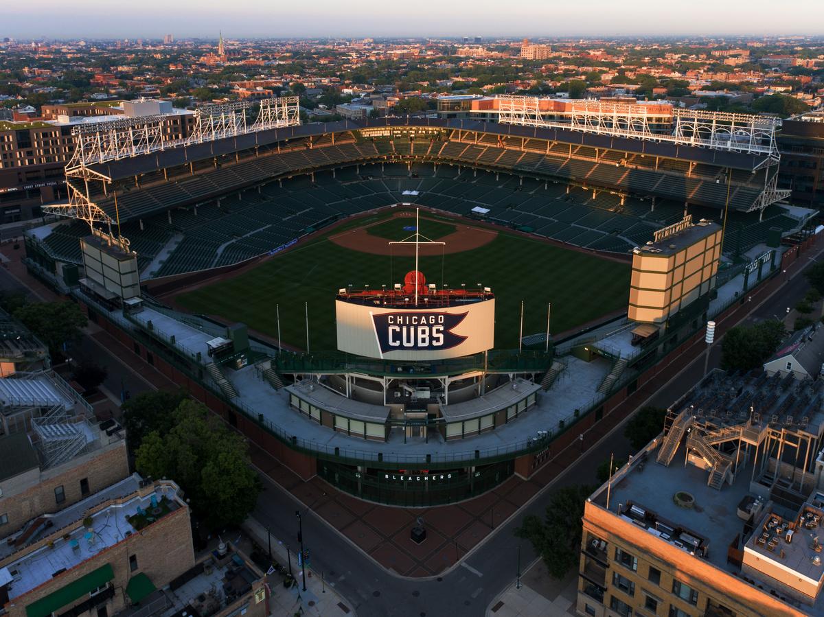 Chicago Cubs Mark 150 Years With Citywide Scavenger Hunt