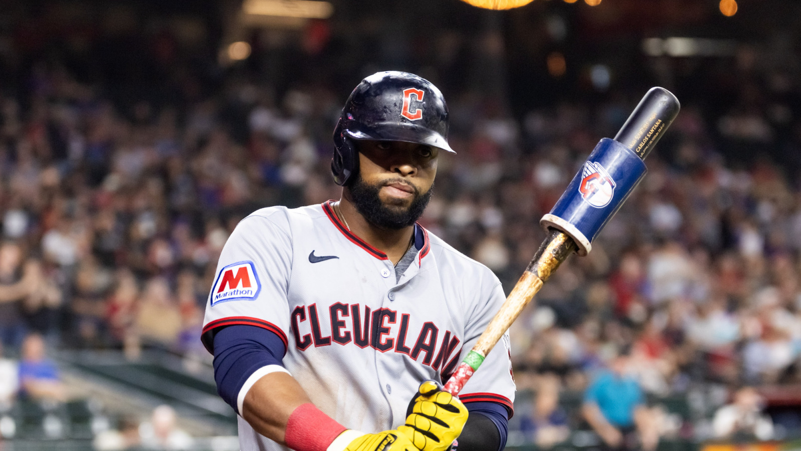 Diamondbacks explore veteran options at 1B, eye Carlos Santana