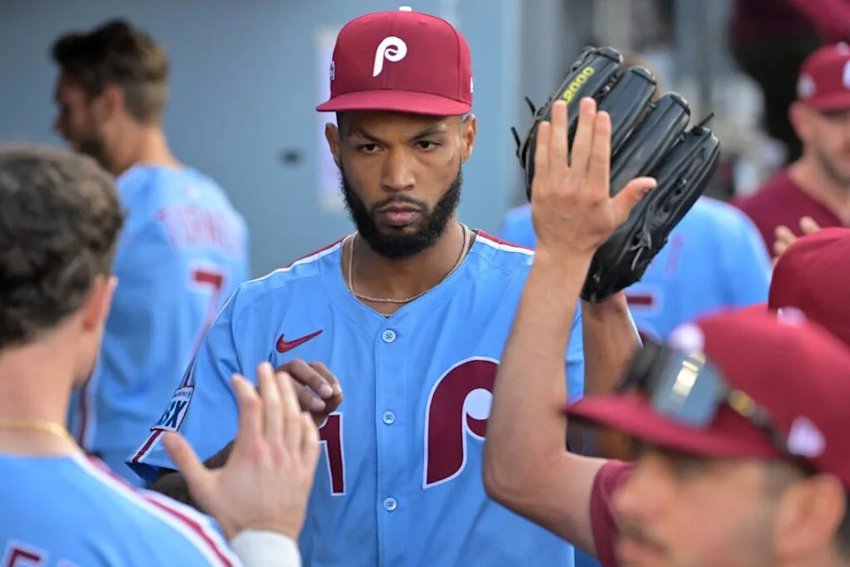 9. Cristopher Sanchez