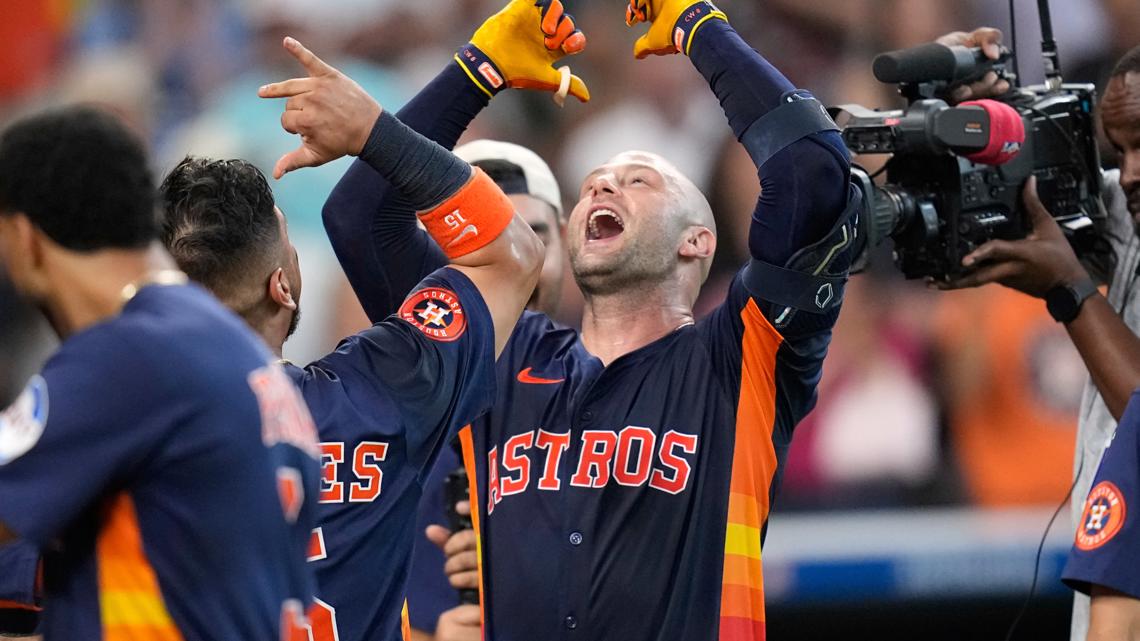 Could Astros solve infield surplus by playing Walker some in left field?