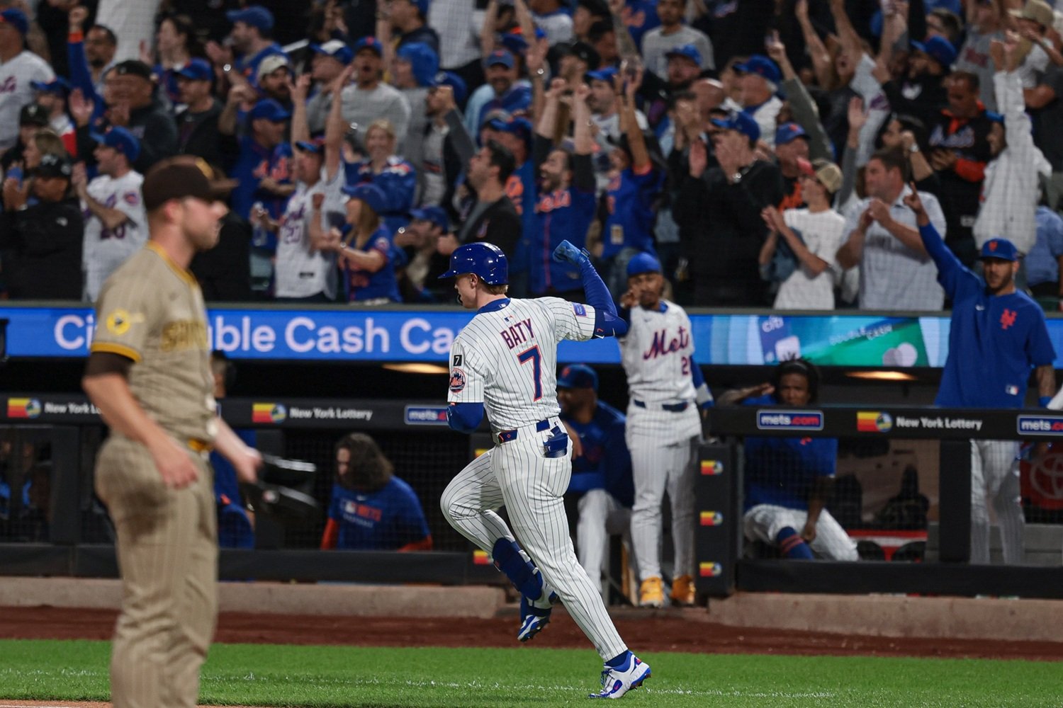 The Twins Should Make A Last Minute Swap With The Mets - Twins