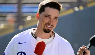 Blake Snell's injury update sparks questions about Dodgers' 2026 rotation