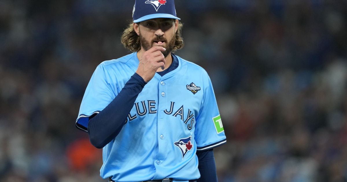 Toronto Blue Jays pitcher Kevin Gausman hints at retirement