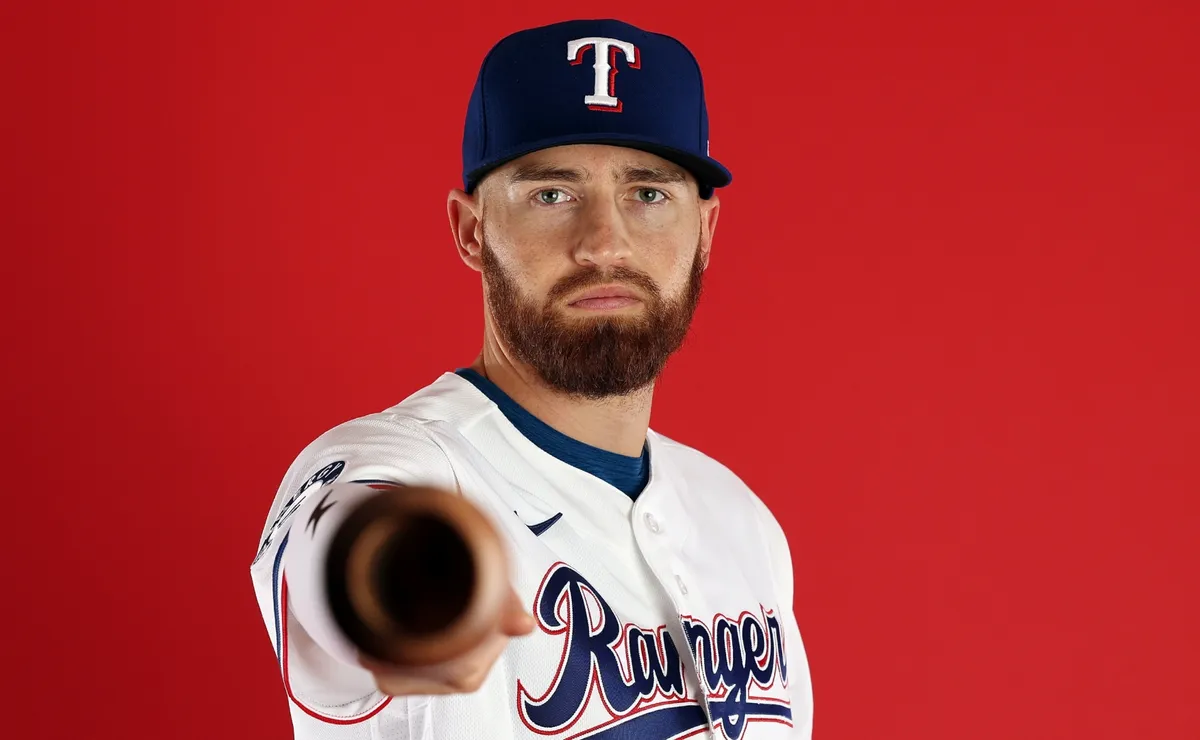 Brandon Nimmo takes subtle shot at the NY Mets as he prepares for debut season with the Rangers