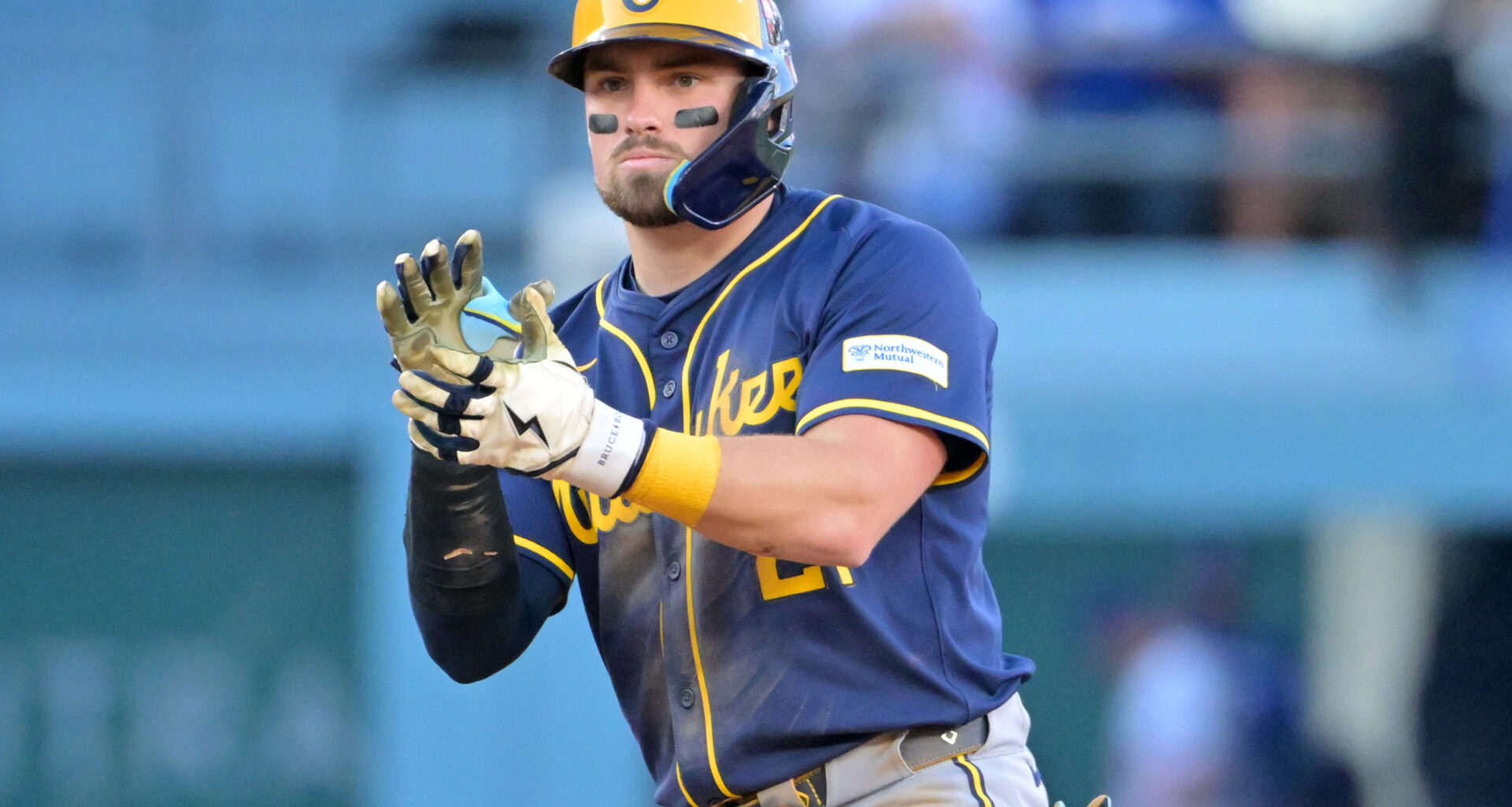 Red Sox acquire Caleb Durbin from Brewers in six-player trade