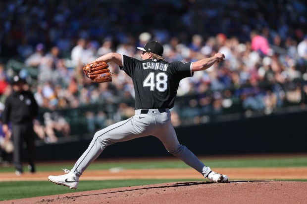 Chicago White Sox pitcher Jonathan Cannon (48) pitches in the first inning against the Chicago Cubs during the Cubs and White Sox first spring training game of the year at Sloan Park Friday Feb. 20, 2026 in Mesa, Ariz. (Armando L. Sanchez/Chicago Tribune)