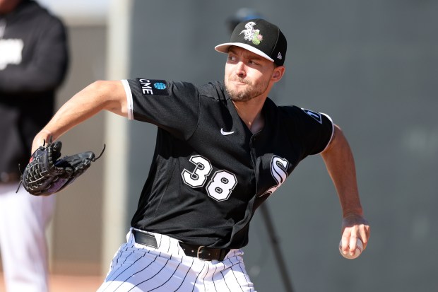 Chris Murphy of the Chicago White Sox throws during spring training workouts at Camelback Ranch on Feb. 12, 2026, in Glendale, Arizona. (Chris Coduto/Getty Images)
