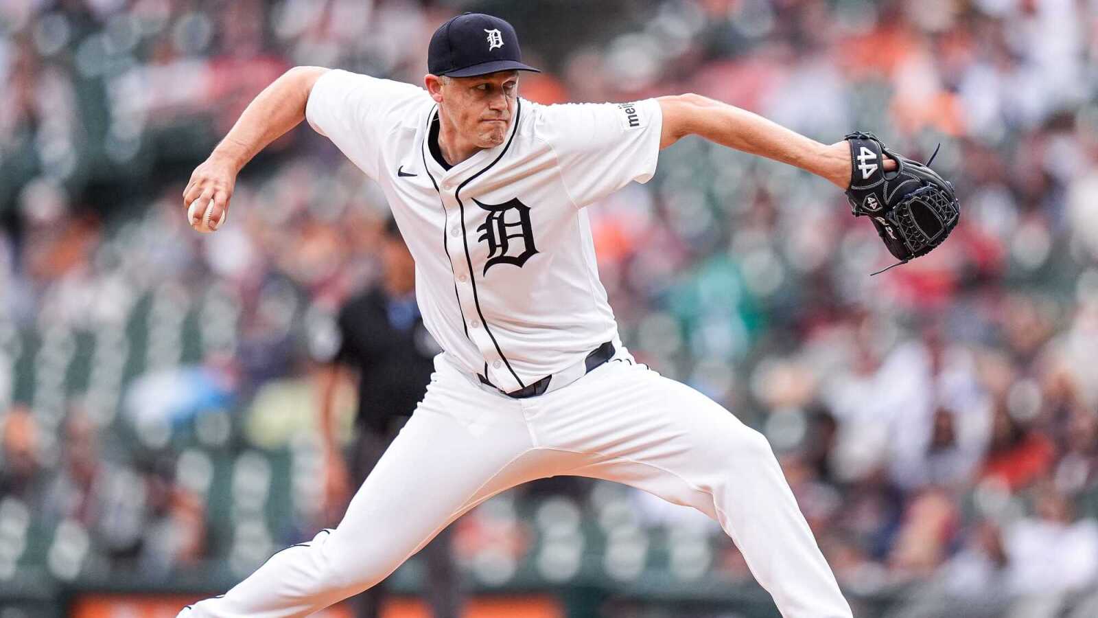 Diamondbacks bring back RHP Paul Sewald on one-year deal