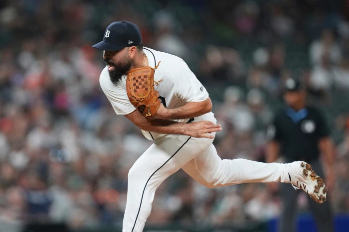 Pitcher José Urquidy and Pittsburgh Pirates agree to $1.5 million, 1-year contract