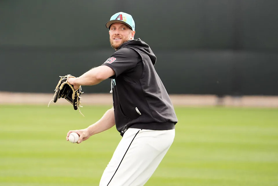 Arizona Diamondbacks pitcher Merrill Kelly (29) during spring training workouts at Salt River Fields on Feb. 16, 2026, in Scottsdale.